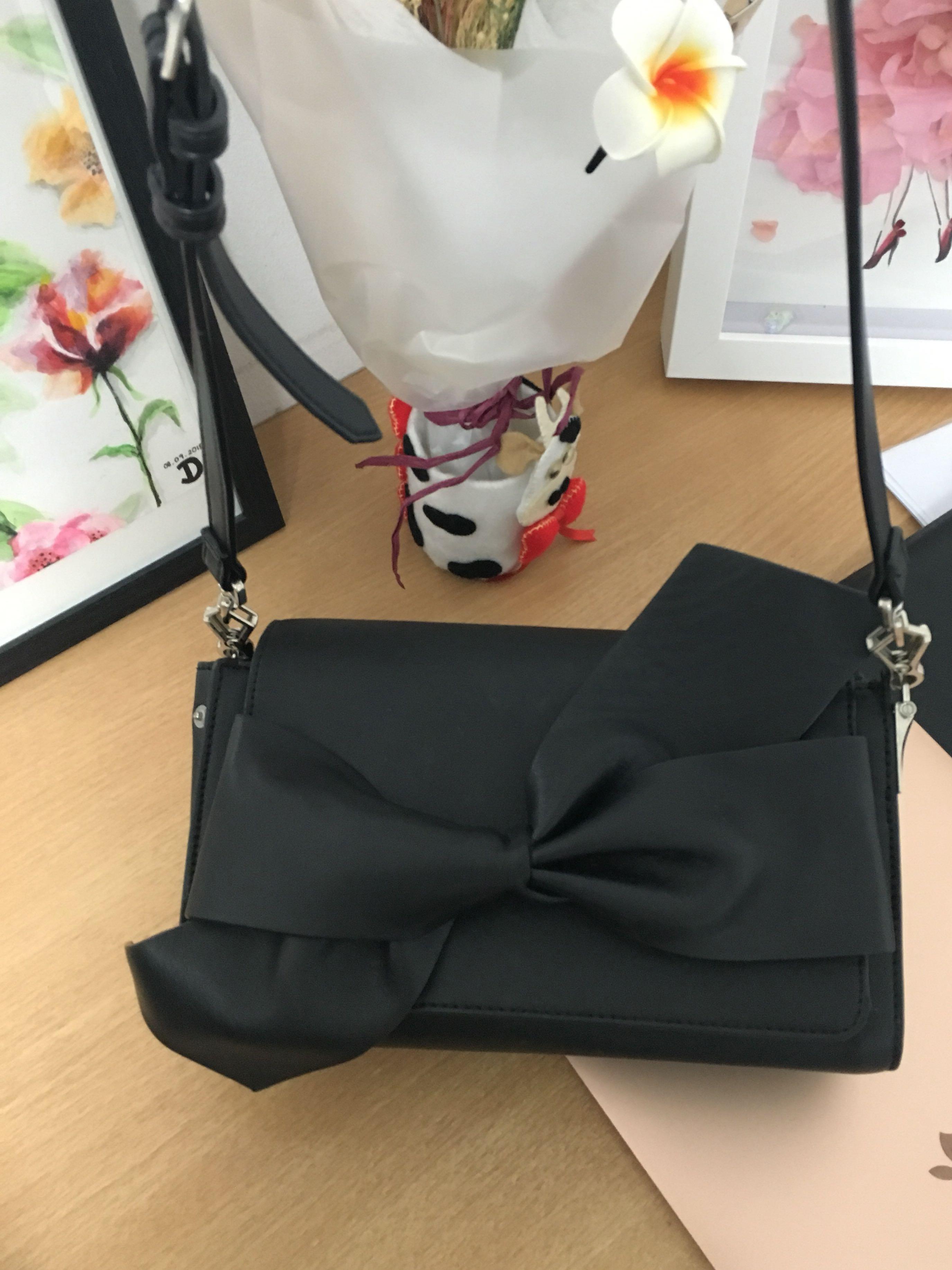 Charles and keith hotsell ribbon sling bag