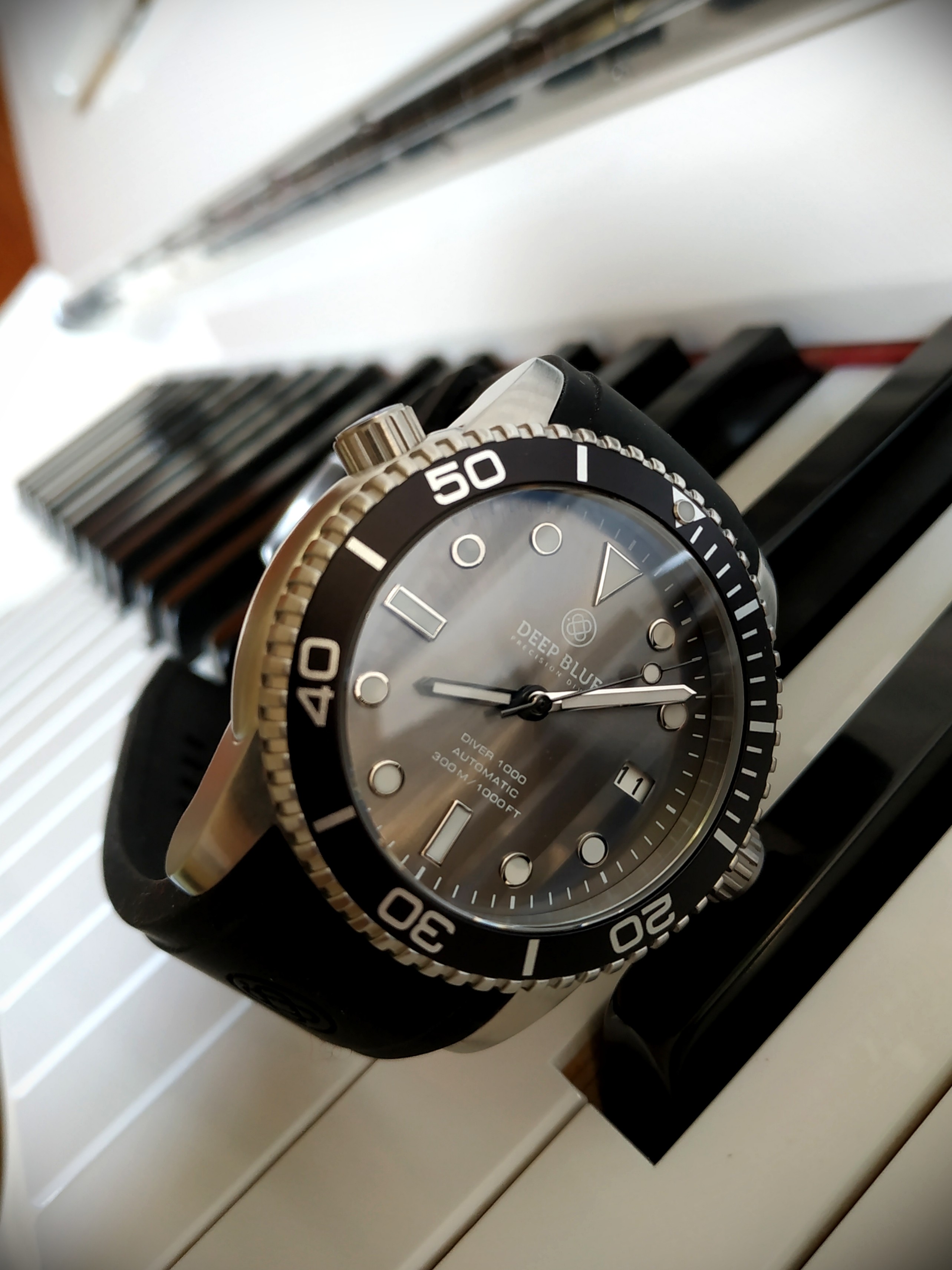 Deep blue diver 1000 40mm store