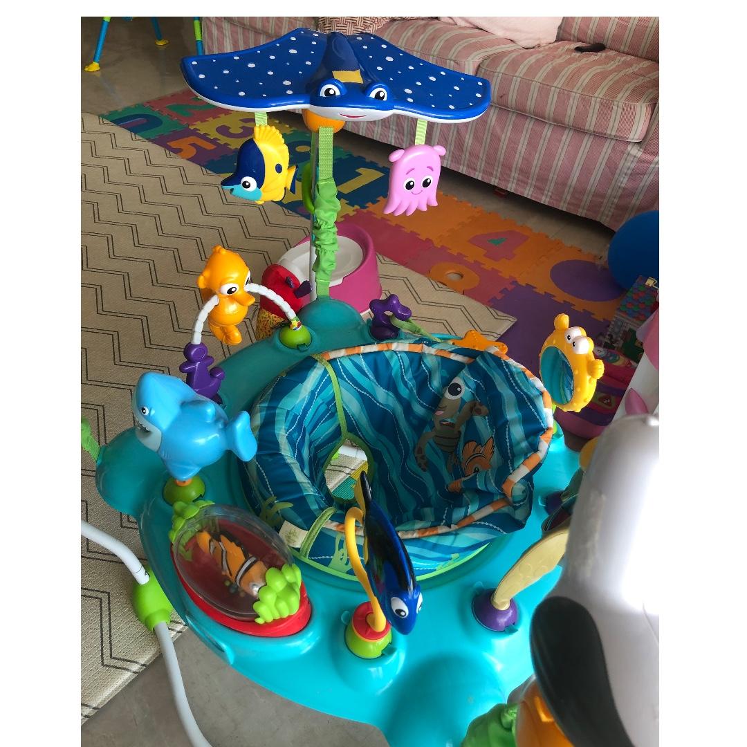 finding nemo jumper age