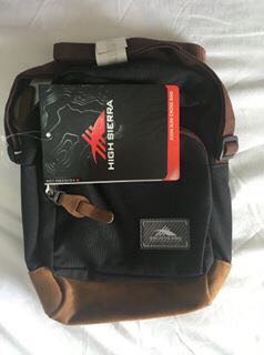 High sierra sling bag top