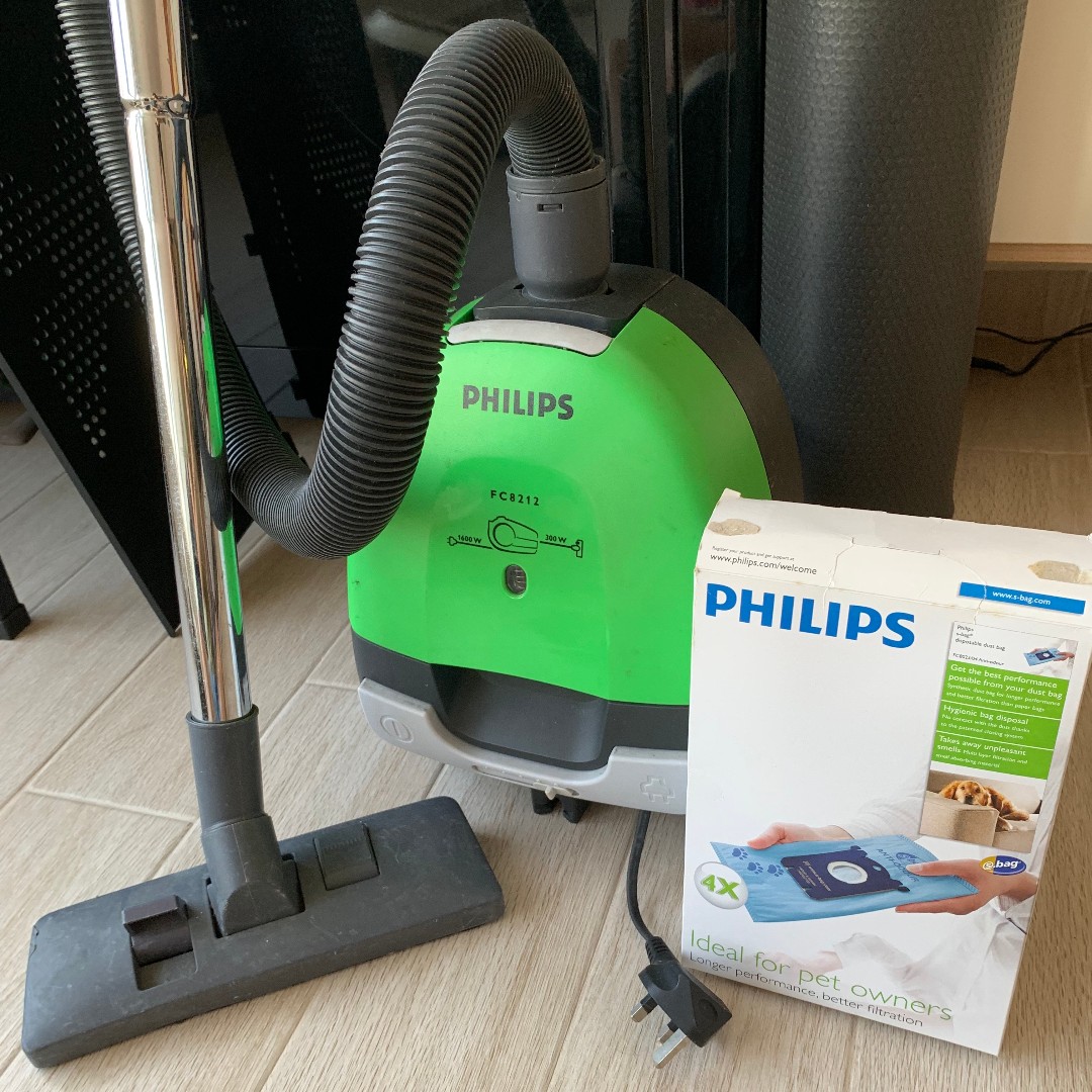 Philips vacuum cleaner, TV & Home Appliances, Vacuum Cleaner