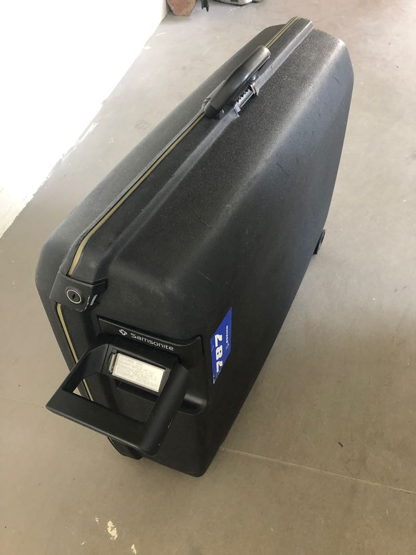 2 wheel shop hard shell suitcase