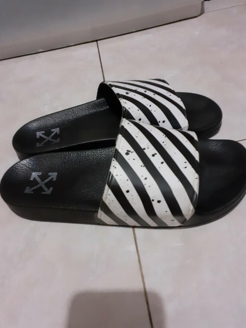 Sandal off white 2025 kw