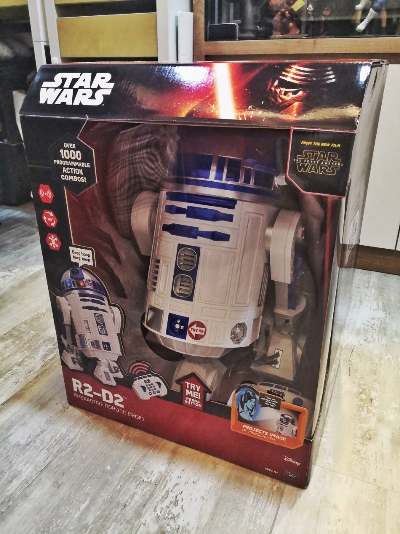 Thinkway Interactive R2-D2, Hobbies & Toys, Toys & Games on Carousell