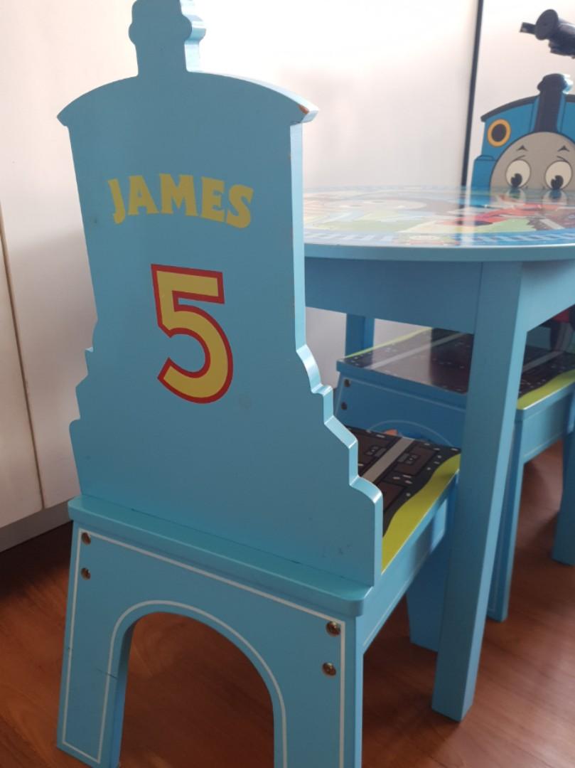 thomas the tank table and chair set