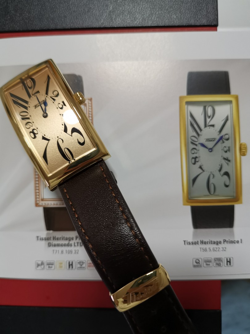 Tissot heritage banana top