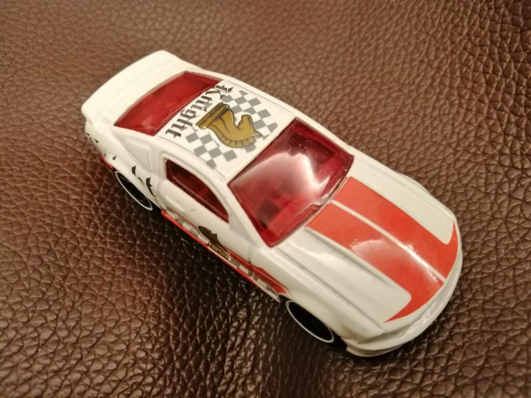 Hot wheels 07 2025 ford mustang checkmate
