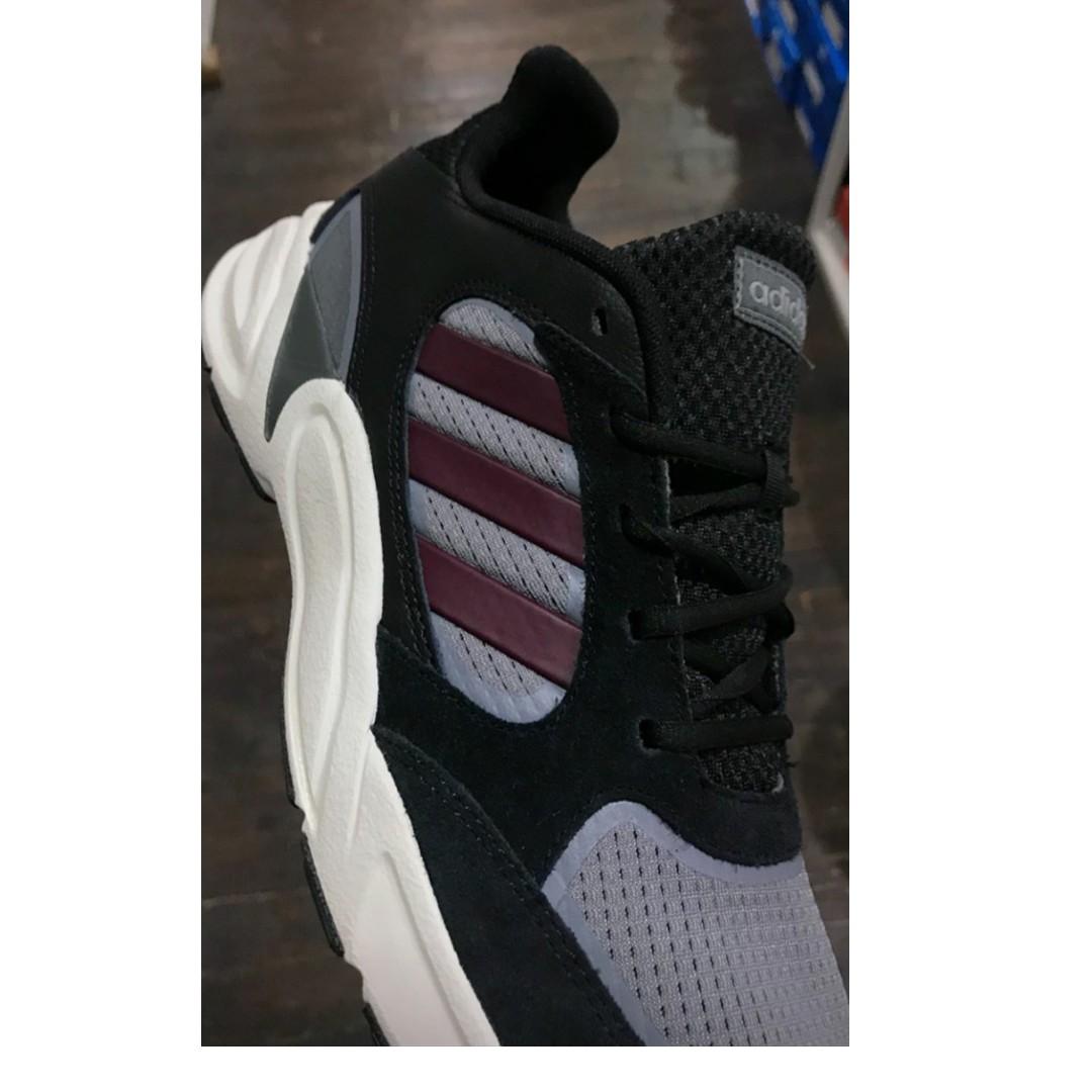 adidas valasion 90s black white