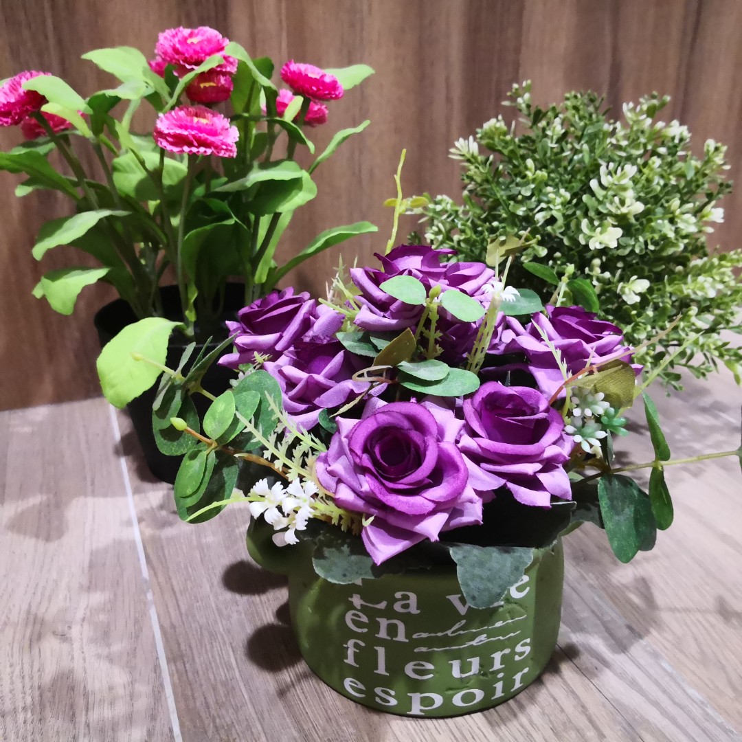 Artificial Flower Arrangement, Furniture & Home Living, Home Decor