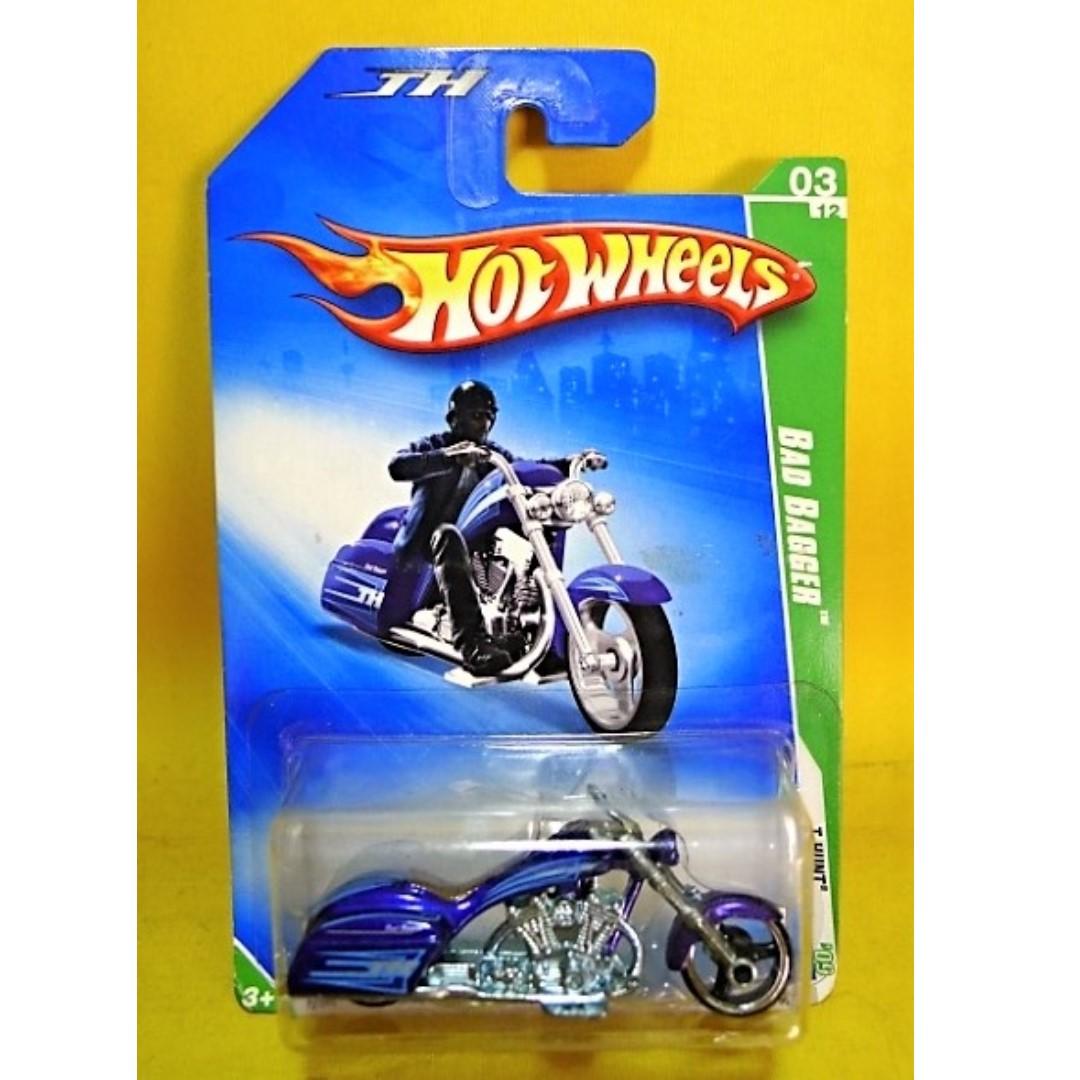 NEW 2009 Mattel Hot Wheels Treasure Hunts '09 Blue BAD BAGGER #045/190