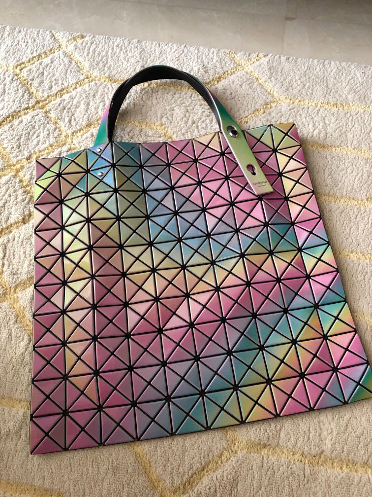 Bao bao issey miyake rainbow store