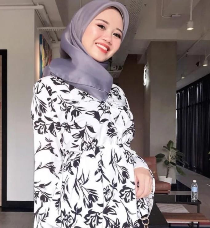 Bubble Sleeve Floral Top, Women's 