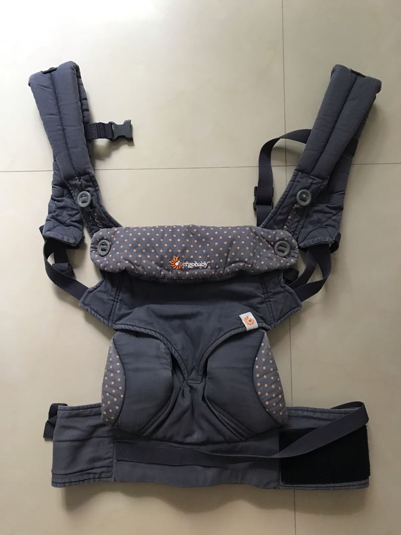 Authentic Ergo 360 Baby Carrier, Babies & Kids, Going Out, Carriers