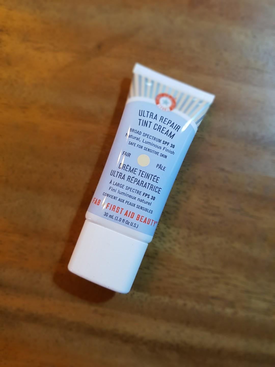 first aid beauty ultra repair tint cream spf 30