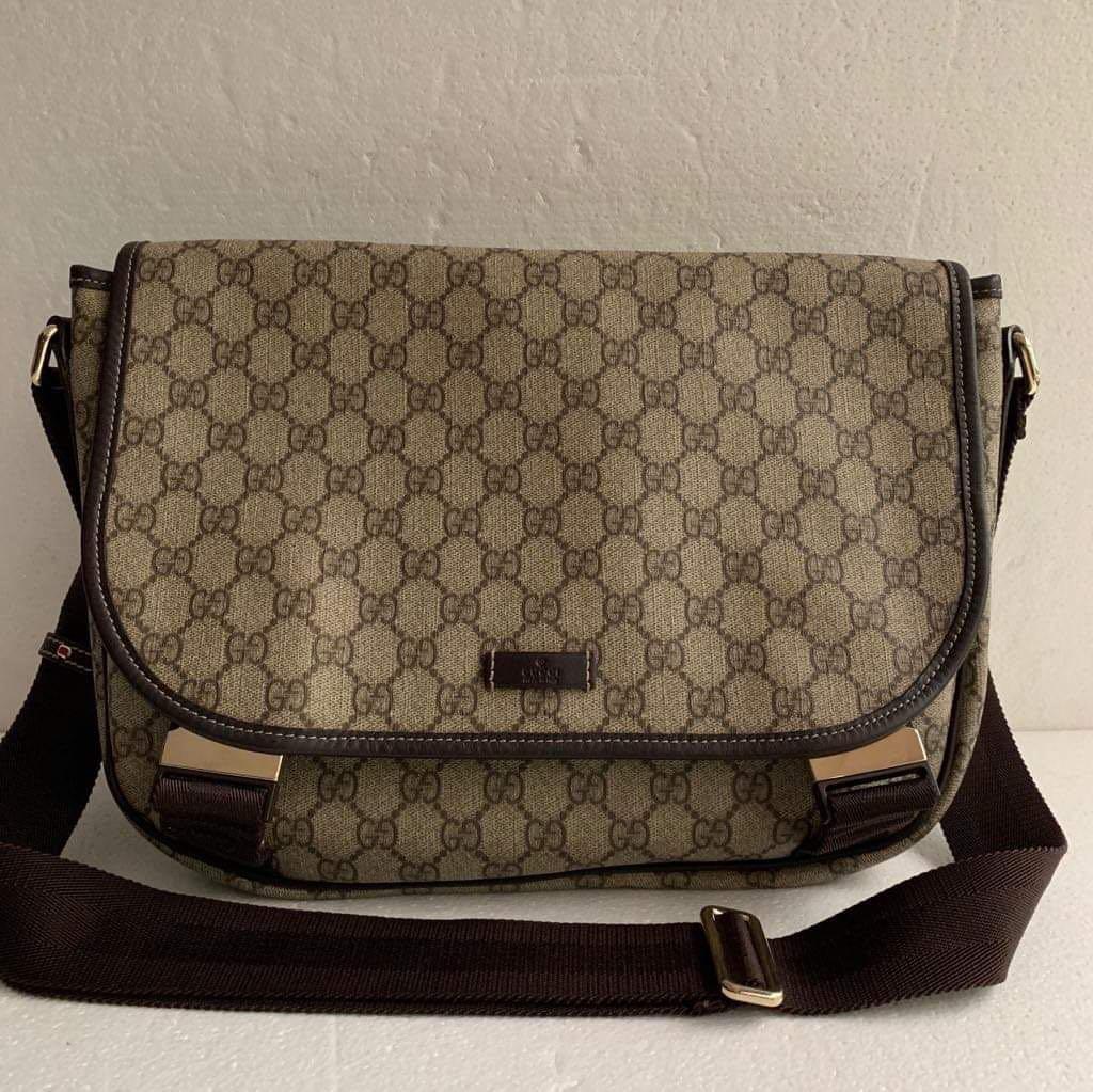 Gucci M Men S Sling Bag On Carousell