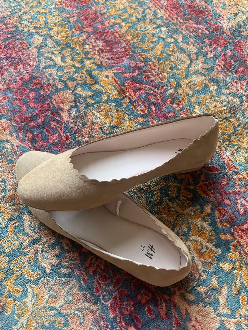 H&m hotsell scalloped flats