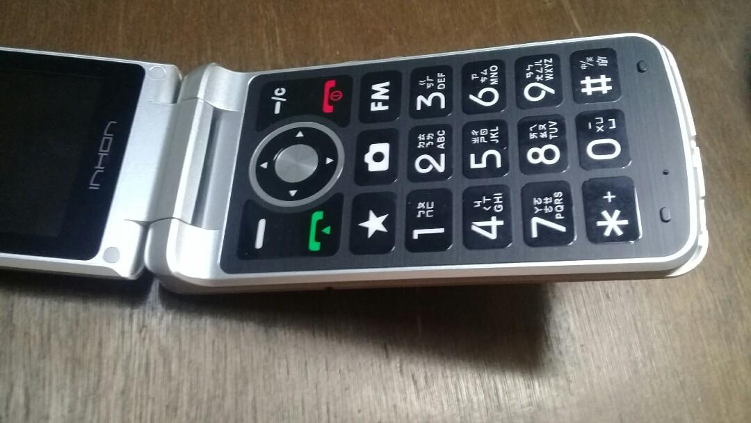 Inhon L30零件機 4g Lte 老人手機 老人機 按鍵手機 Inhon L30全新零件機 完美無瑕疵 無法開機 手機平板 其他手機 在旋轉拍賣