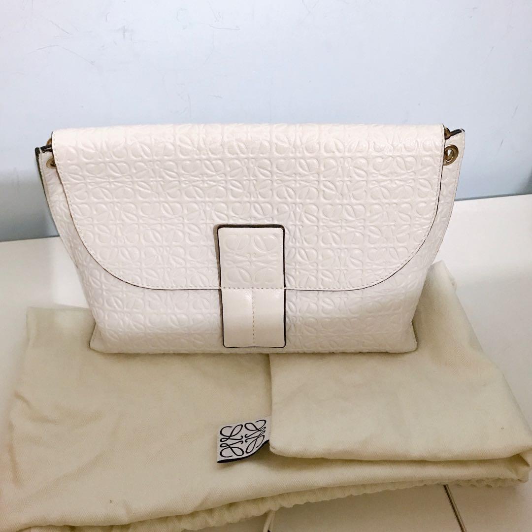 loewe avenue bag