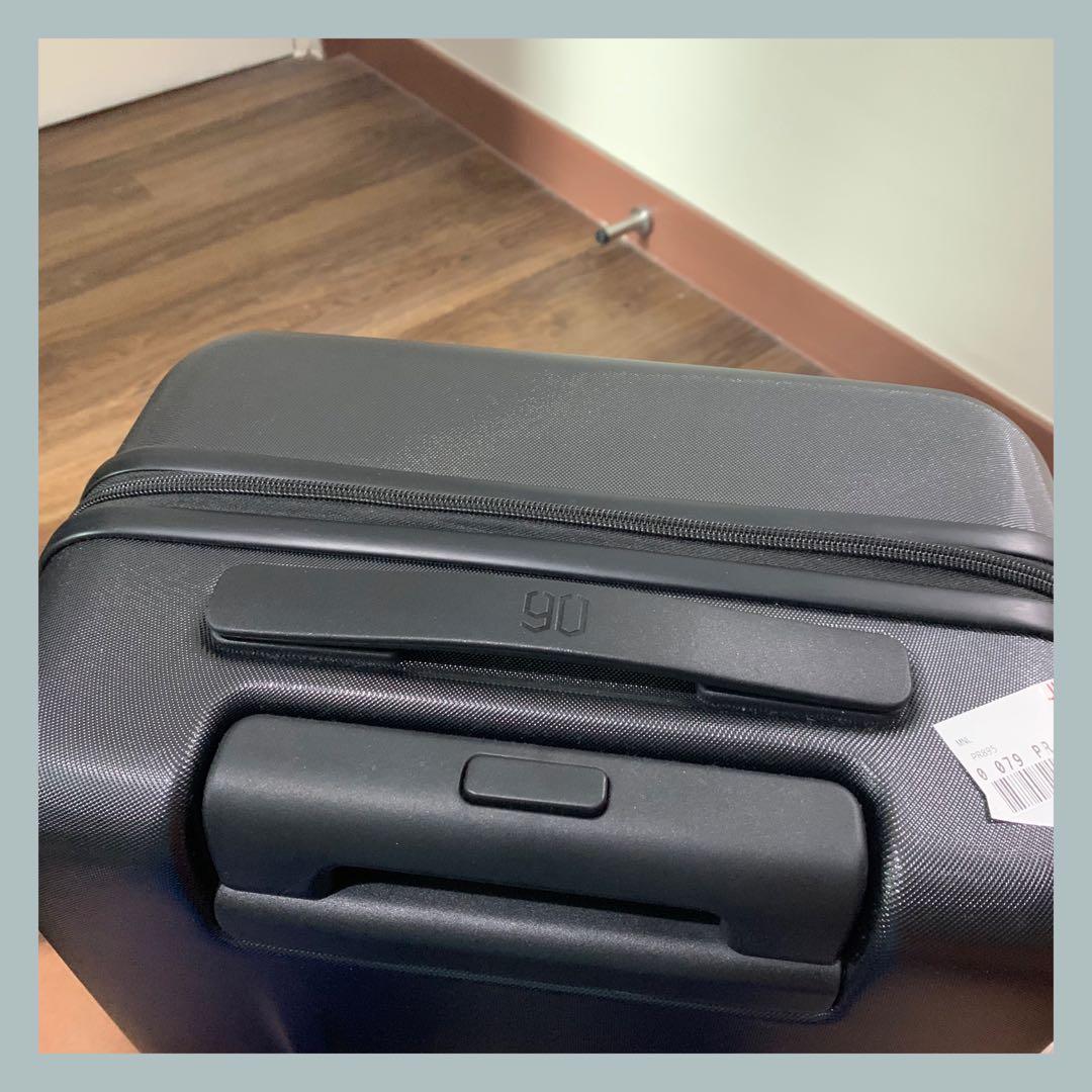 Xiaomi Mi Hardsided Cabin Luggage 20" (Black), Luxury, Bags & Wallets