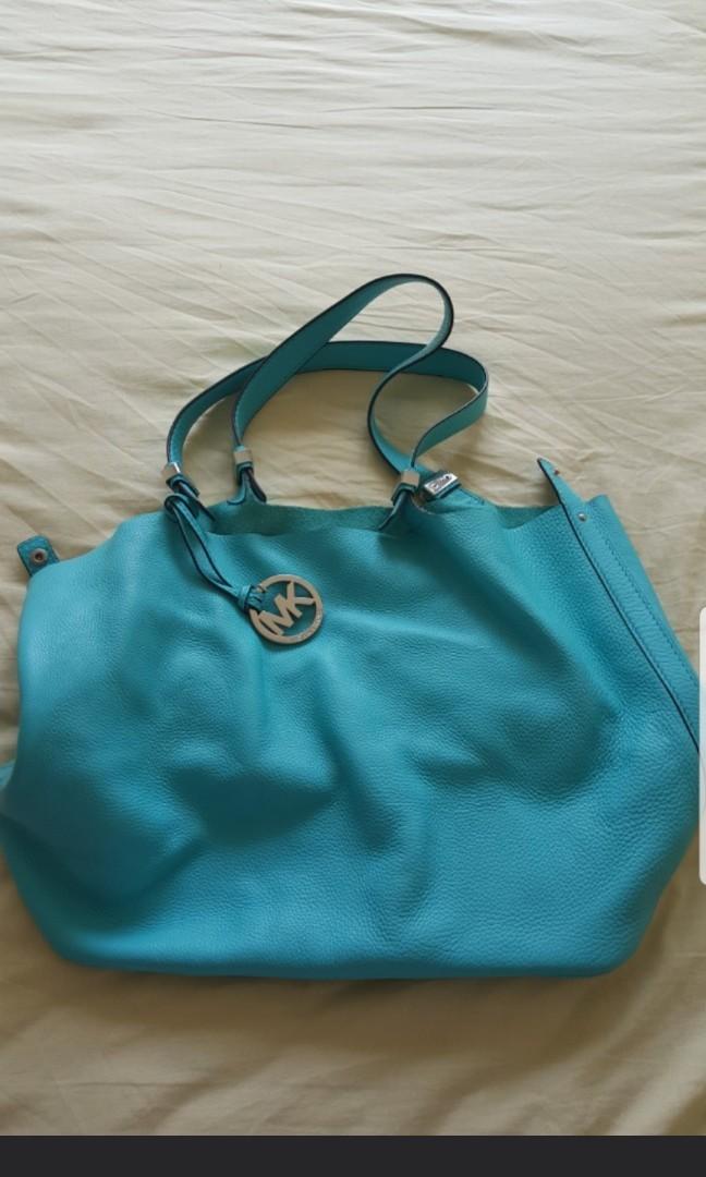 michael kors shoulder bag price