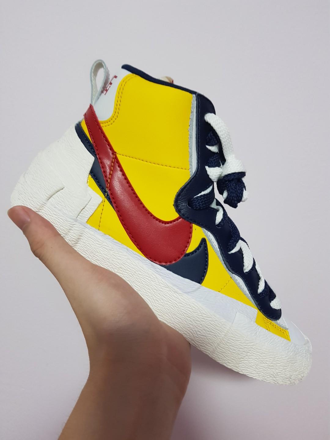 nike sacai snow beach