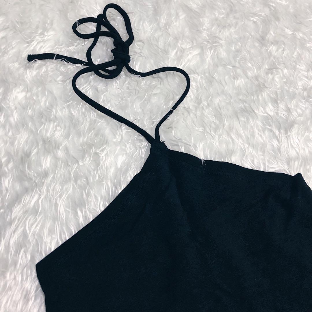 NWOT black cammy halter neck dress Women s Fashion Tops Sleeveless on Carousell