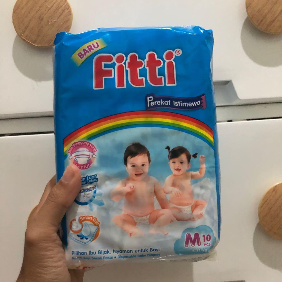 Pampers Popok Bayi Fitti Bayi Anak Lainnya Di Carousell
