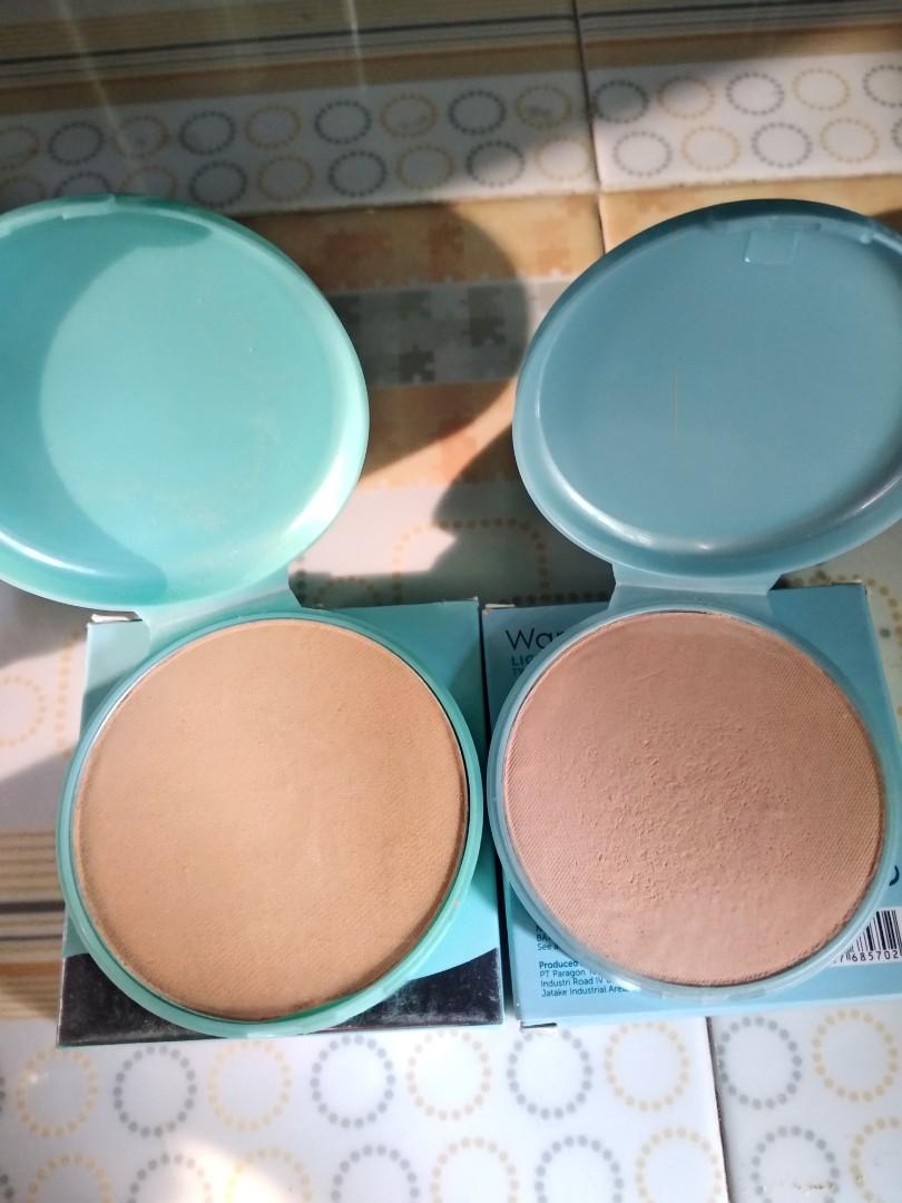 Refill Bedak Wardah Two Way Cake Compact Powder Kesehatan Kecantikan Rias Wajah Di Carousell