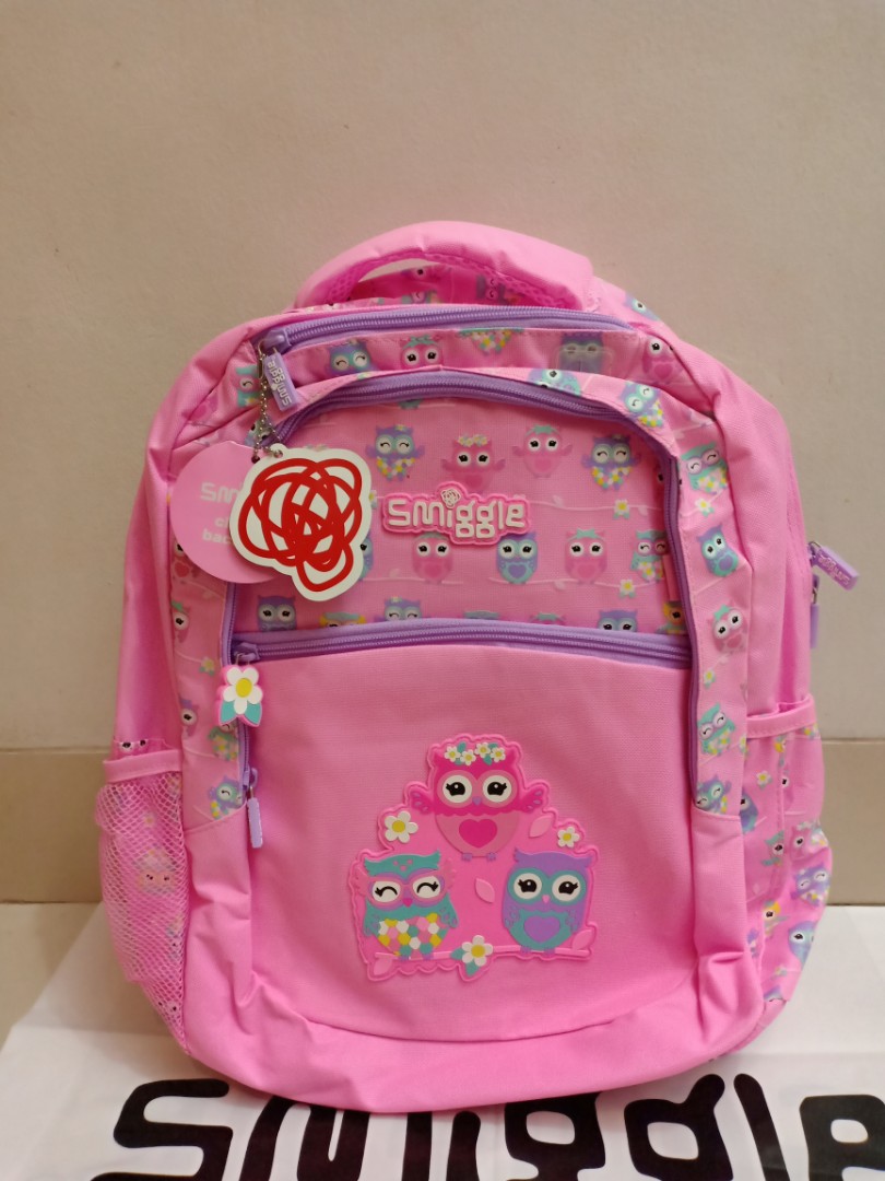 Deja vu backpack shop smiggle