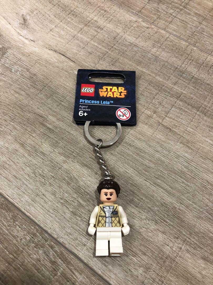 Princess leia hot sale lego keychain