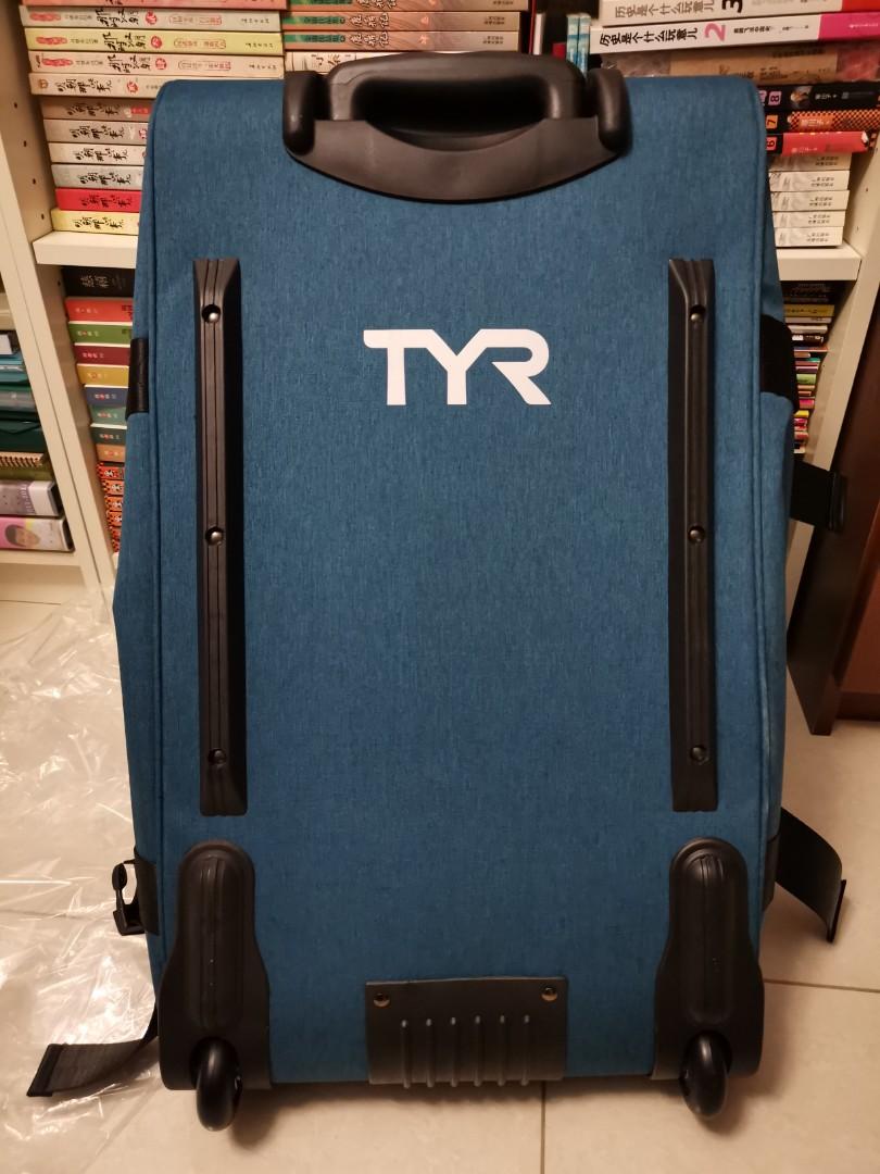 tyr duffle bag