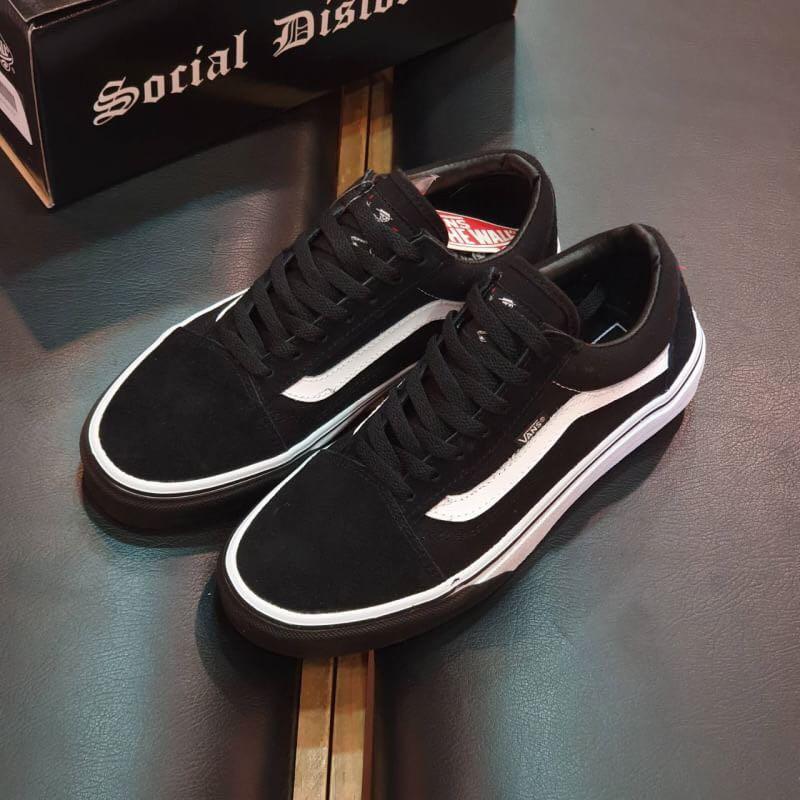 Vans old skool social distortion online