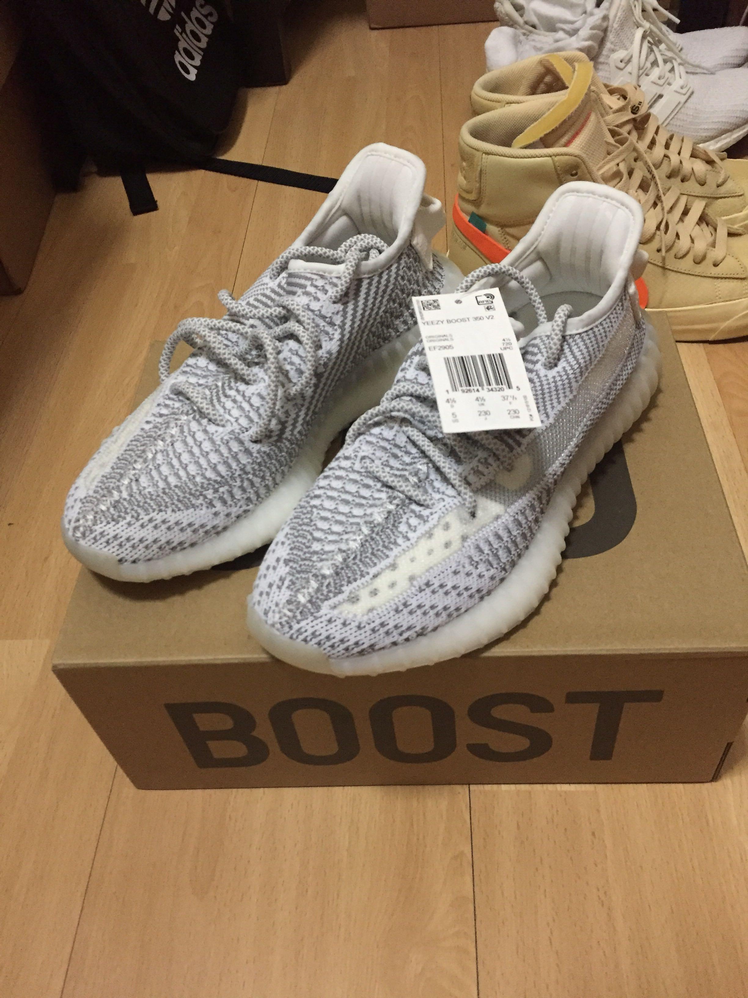 YEEZY Boost 350 V2 Static On Feet colors sneakers