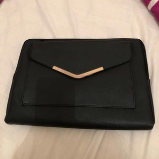 (Category: ) located in . Submitted by Monica (Listing ID 150852649, Image 1). Description: .