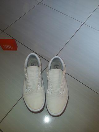 Vans white gum