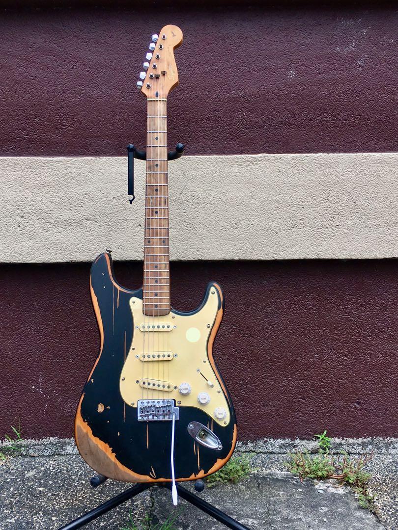 squier stratocaster relic