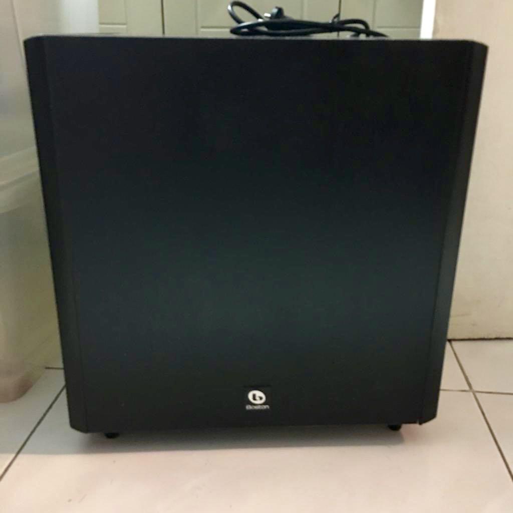 boston acoustics subwoofer