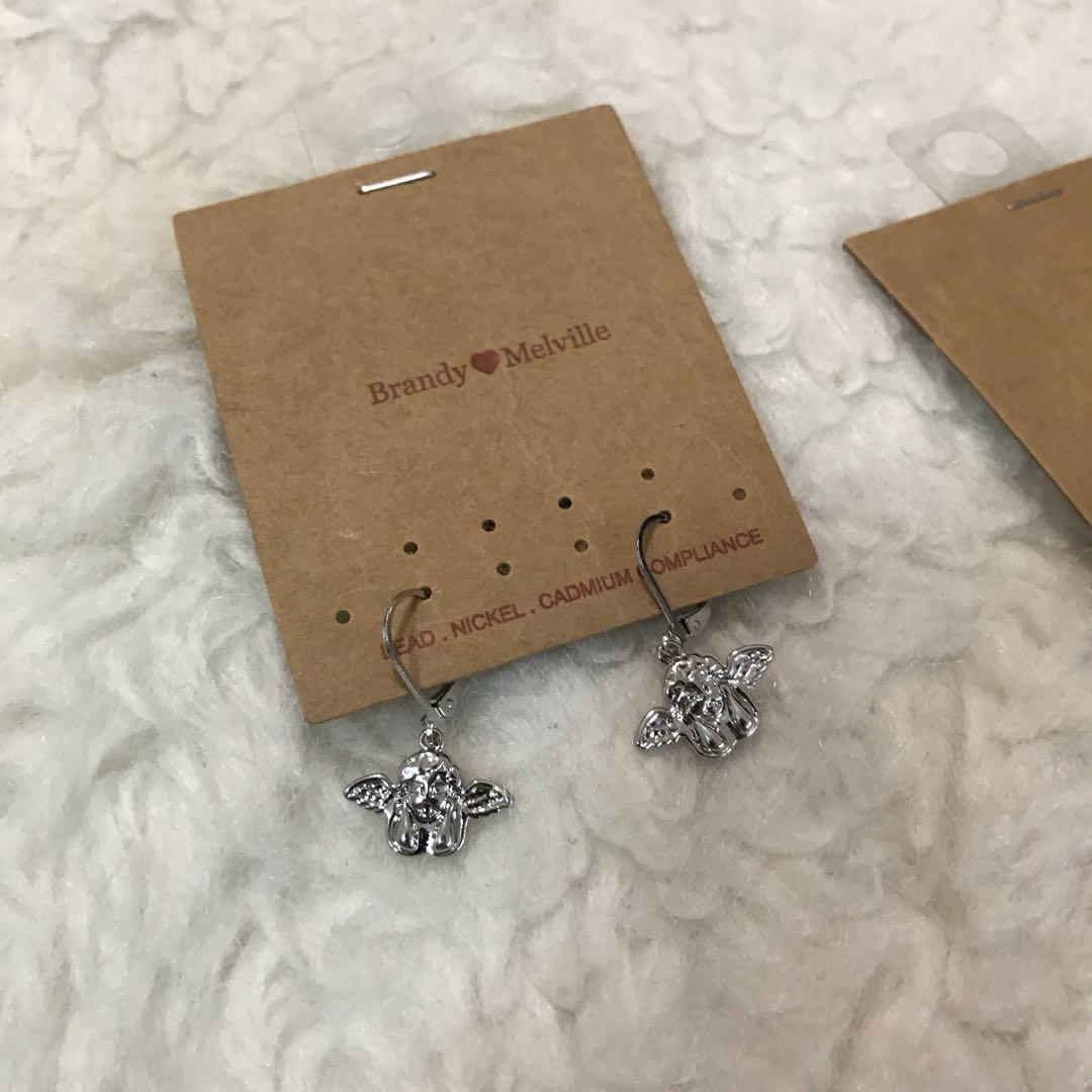 Brandy melville hot sale flower earrings
