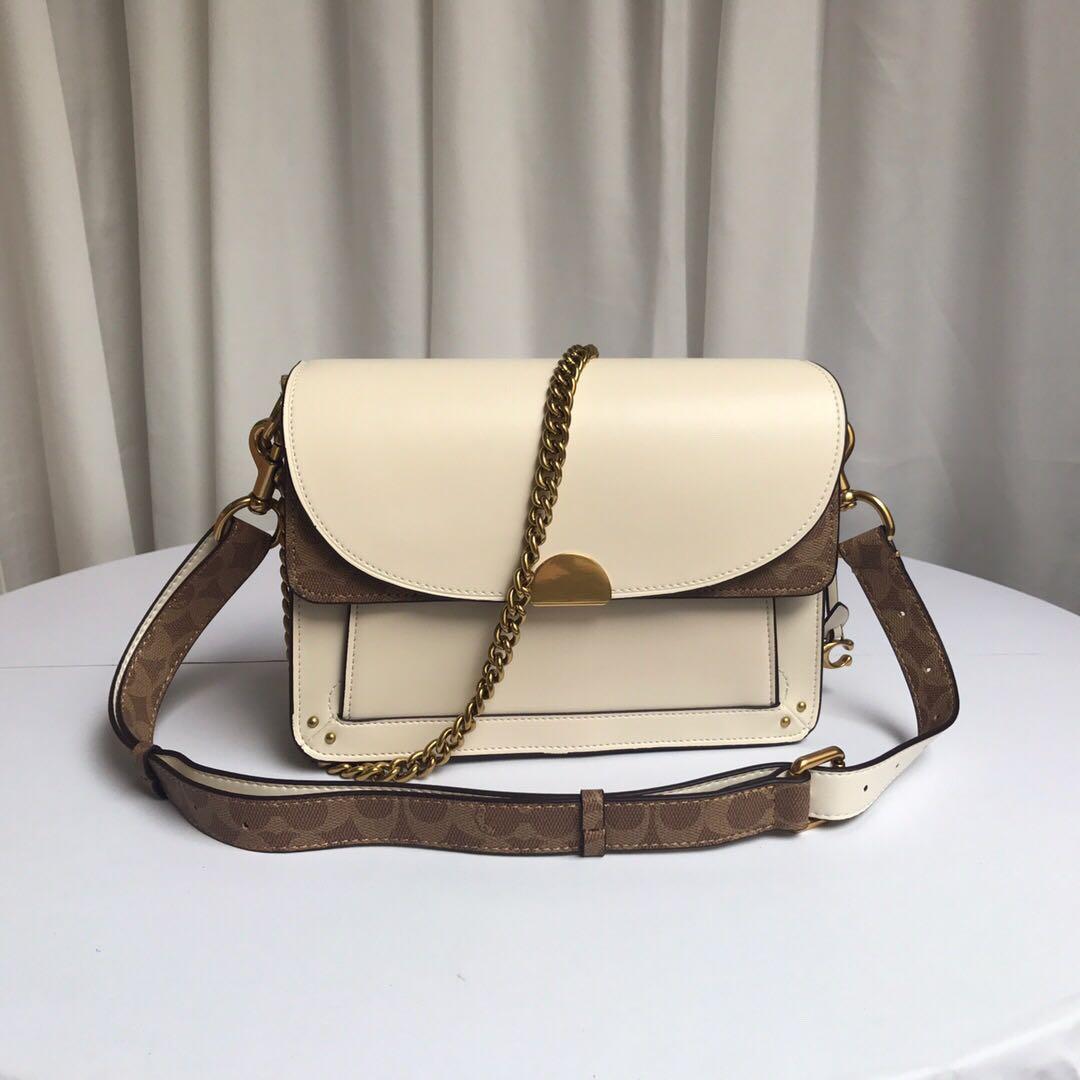Coach dreamer shoulder bag with signature canvas blocking store
