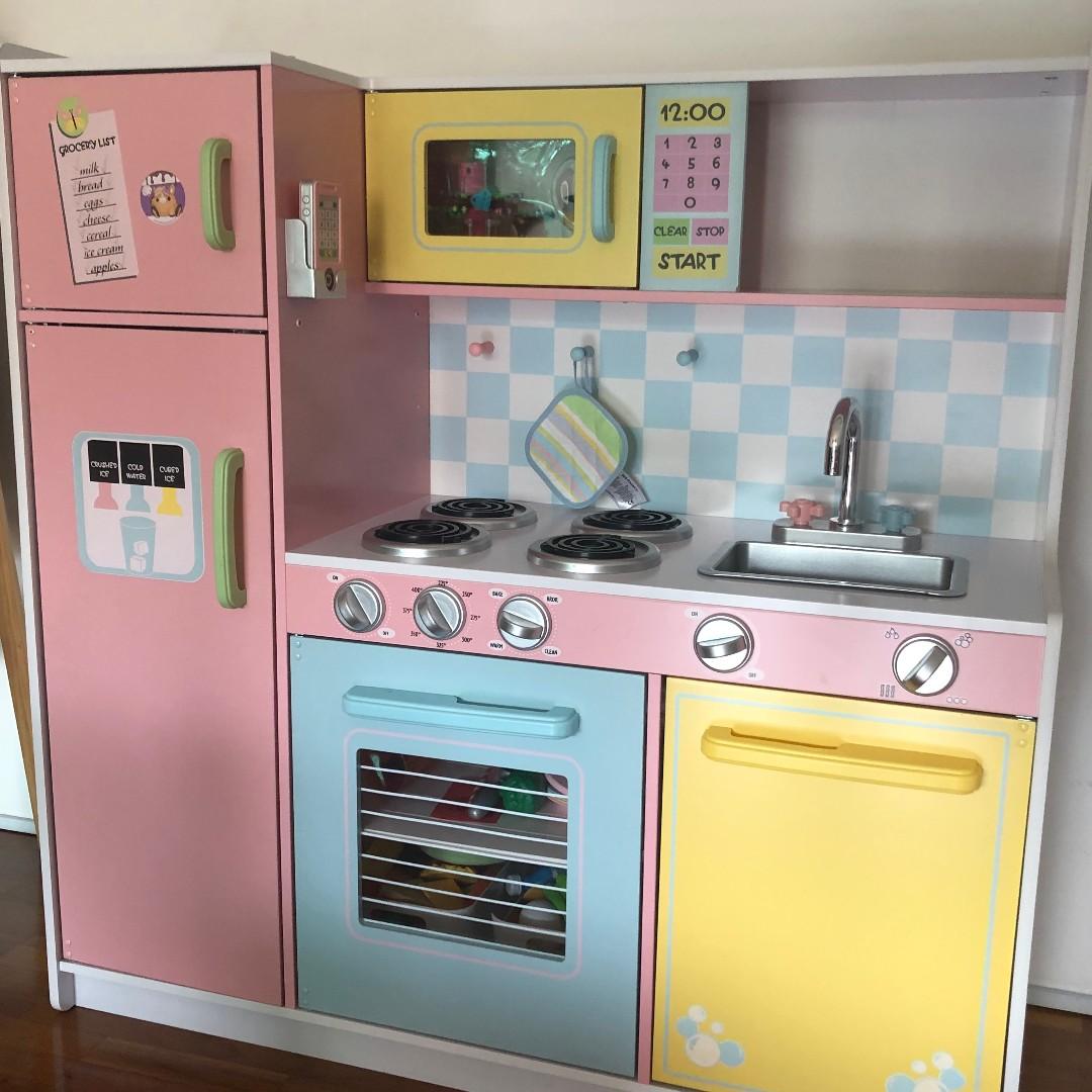 Kidkraft Large kitchen (Pastel), Hobbies & Toys, Toys & Games on Carousell