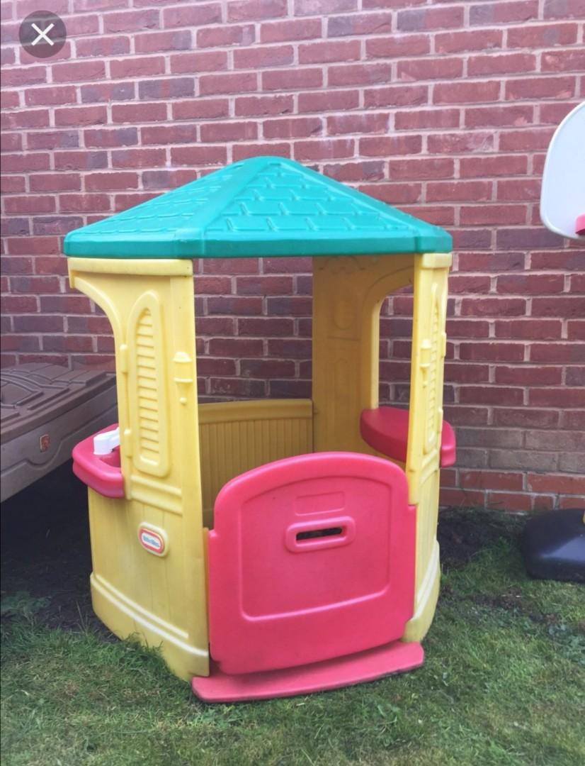 Little tikes round hotsell playhouse