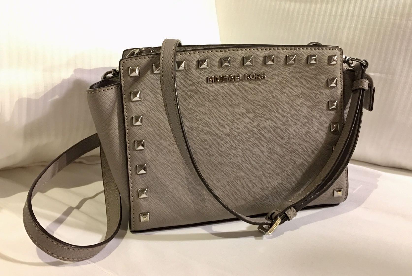 Mk selma stud hot sale