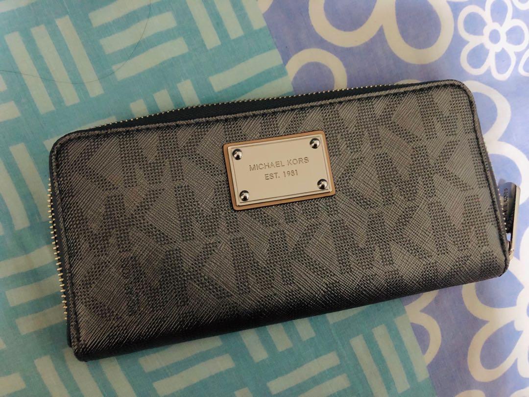 Monogram Continental Michael Kors Wallet Luxury Bags Wallets