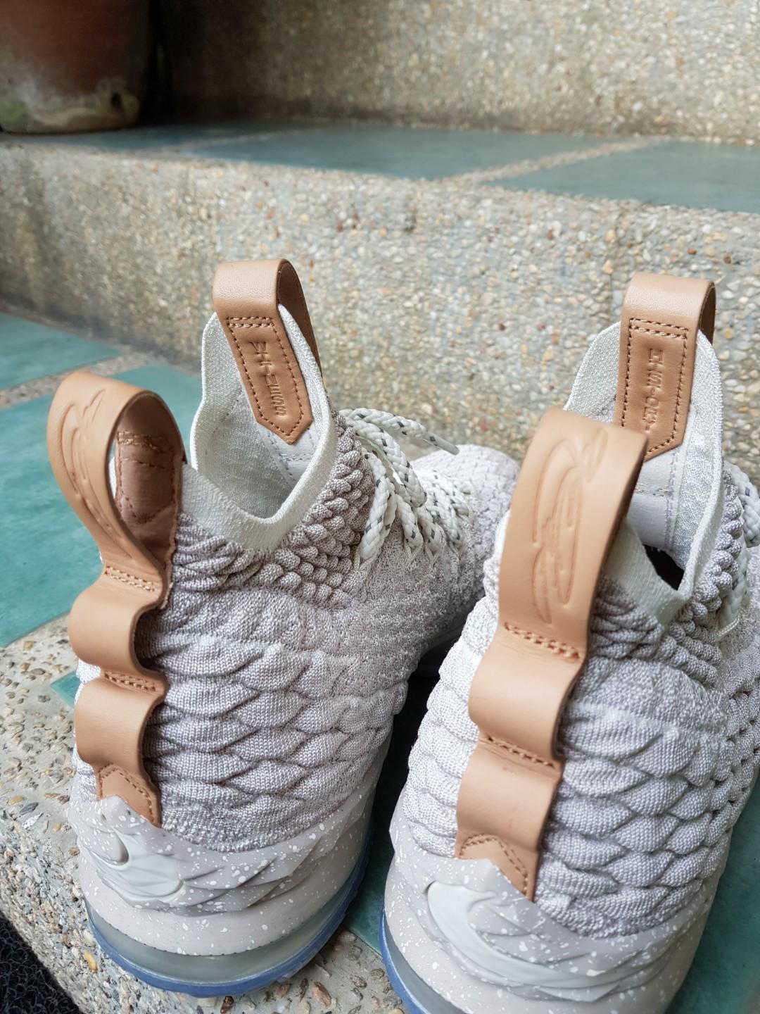Lebron 15 2025 low ghost