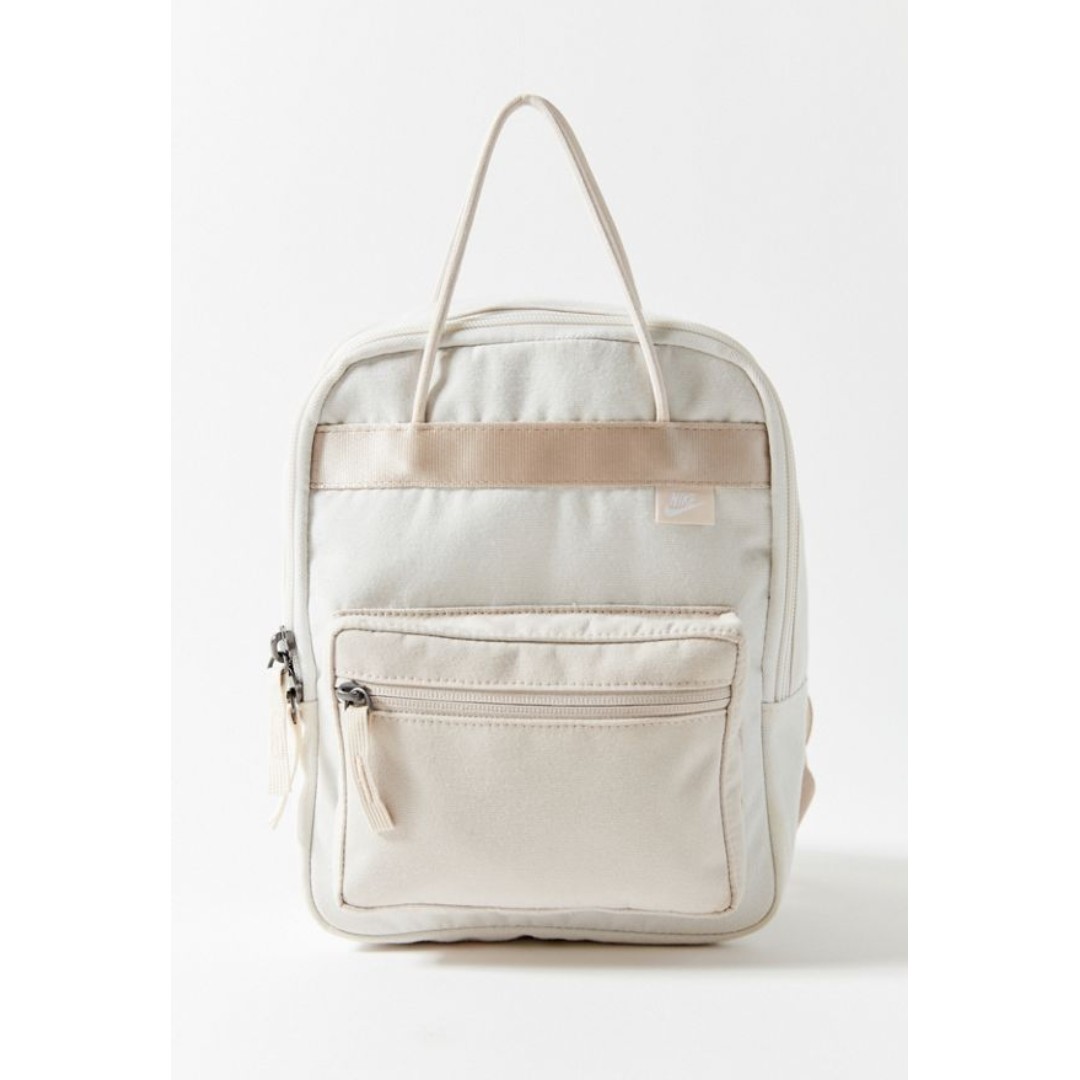 nike tanjun backpack