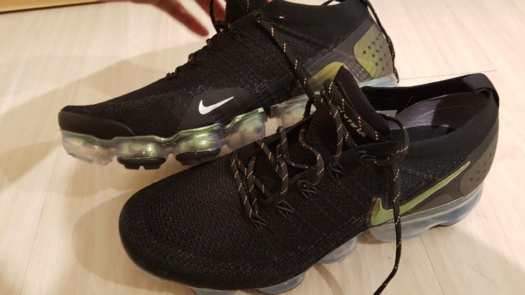 air max vapormax black and gold