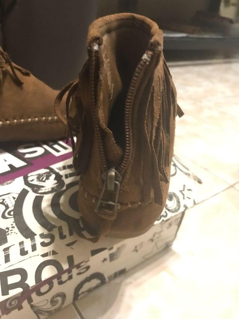 payless brash boots