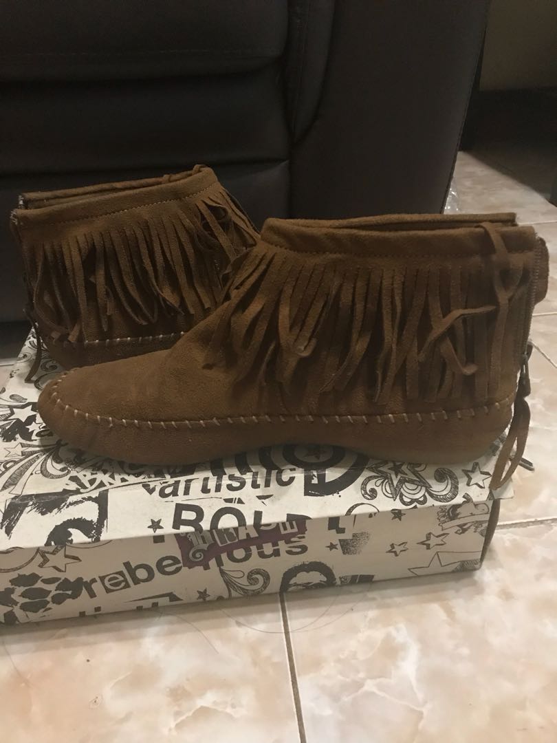 payless brash boots