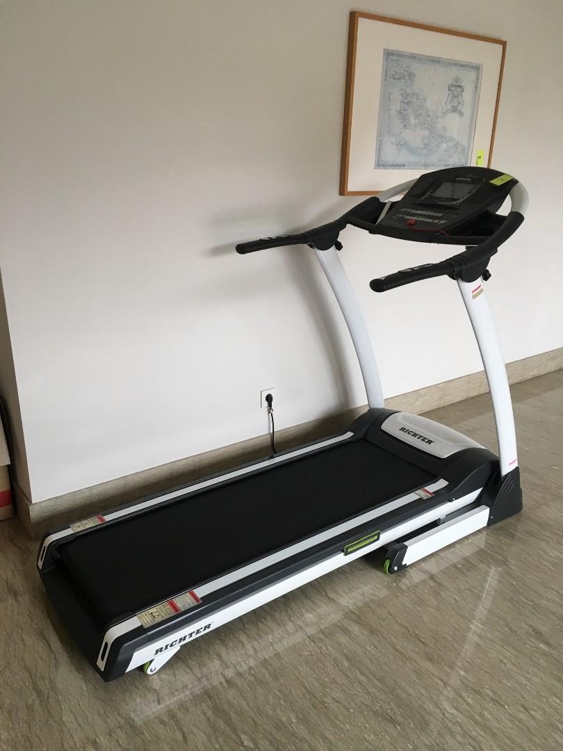 Preloved Treadmill RICHTER Exodus S