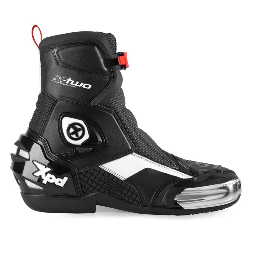 White hotsell motorcycle boots